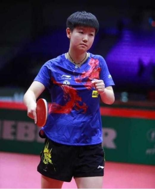 球赛季中 球赛季中