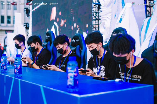 联大会上提 联大会上提