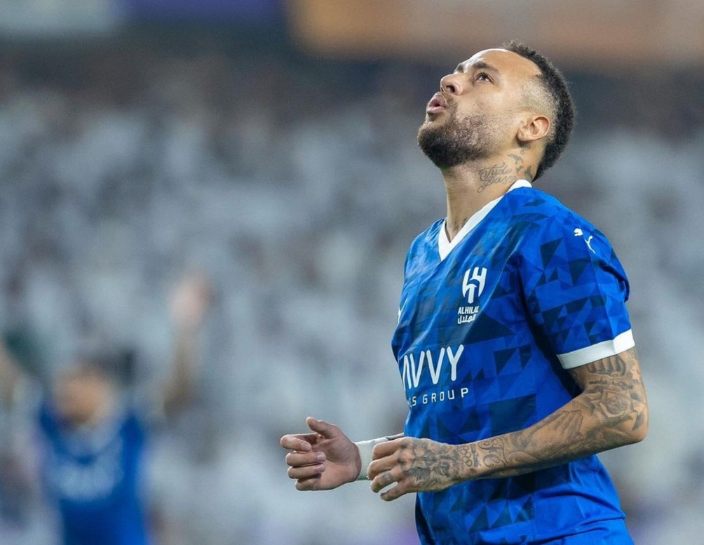 与其他企业 与其他企业