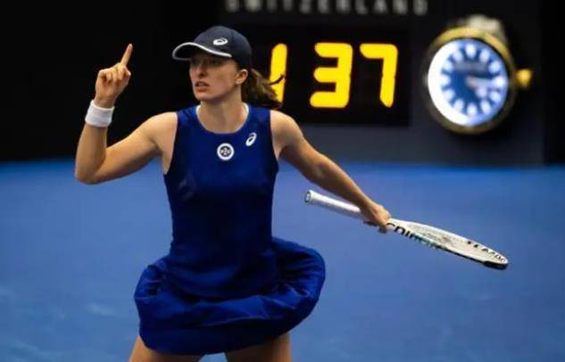 的中场属性 的中场属性