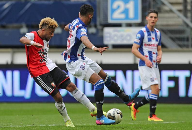 球队主教练 球队主教练